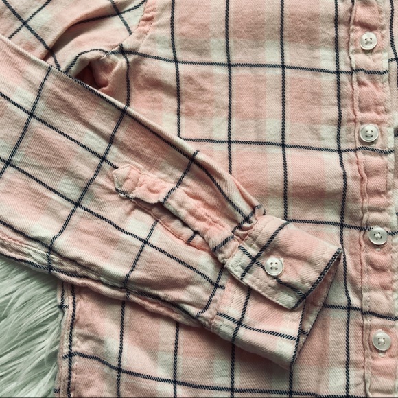 GapKids Girl’s Pink Plaid Button-Down Shirt - Picture 3 of 4